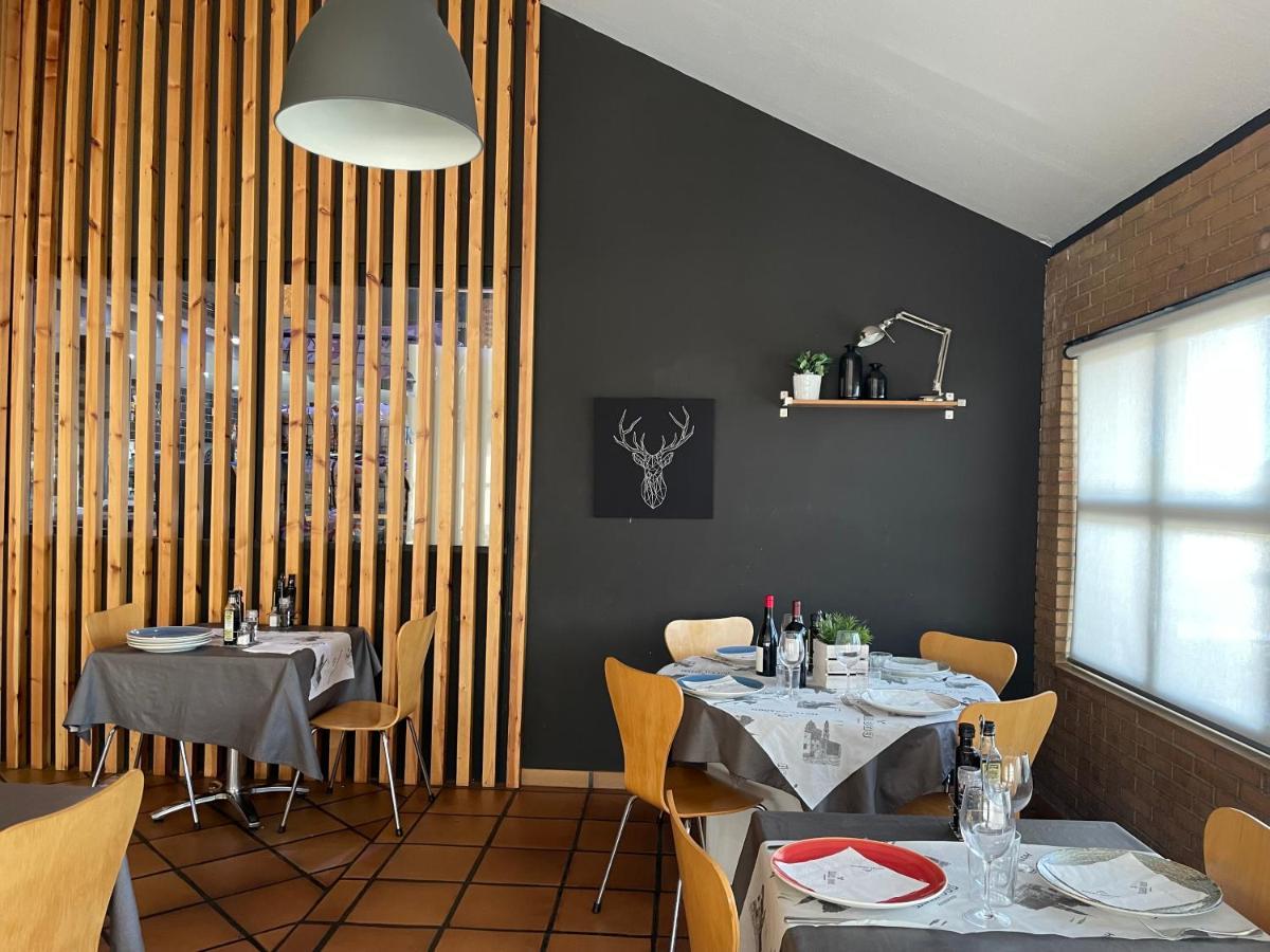 Hotel Aragon La Puebla De Alfinden Eksteriør bilde