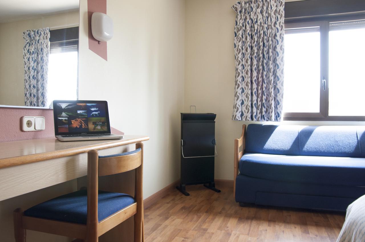 Hotel Aragon La Puebla De Alfinden Eksteriør bilde